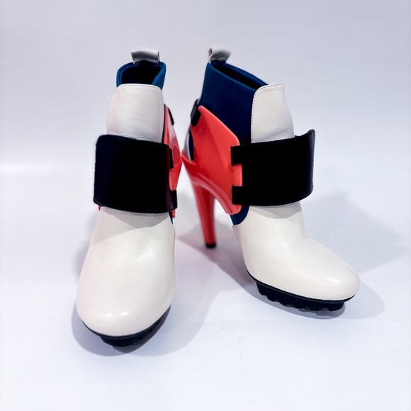 UNITED NUDE Cream & Orange Sculptural Heel Booties – EU 37 * - Picture 3 of 12